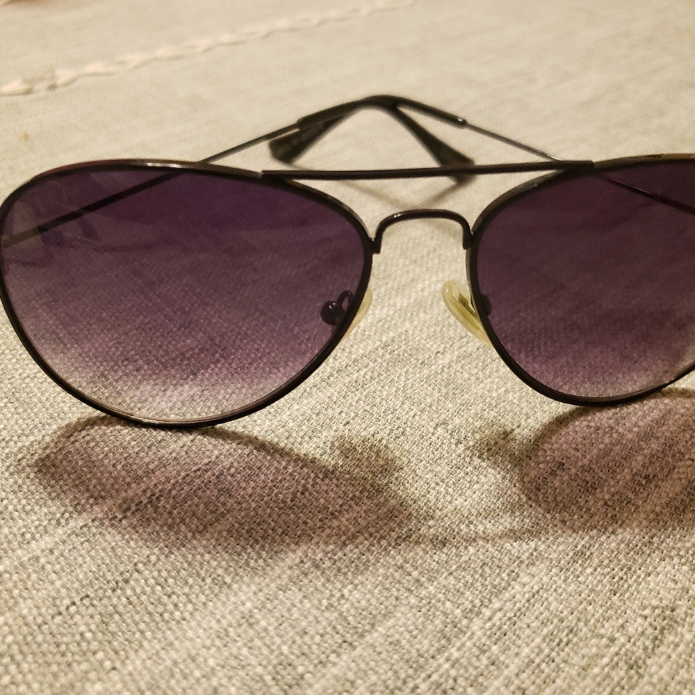 Diff Sunglasses - image 2